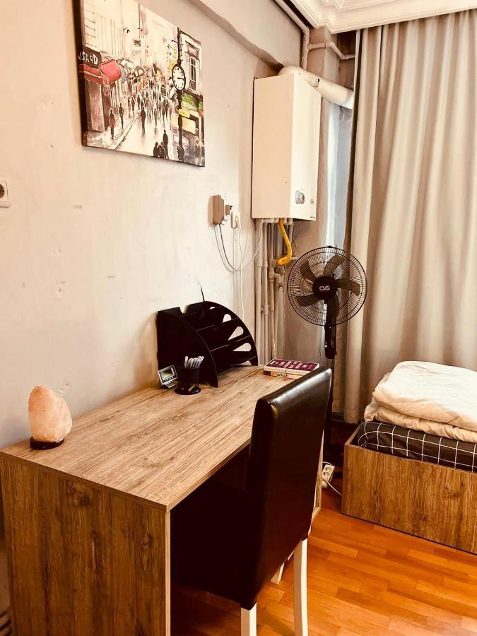 A Cozy Room Istanbul Exterior foto
